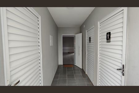 Apartamento para alugar com 44m², 2 quartos e sem vaga Apartamento para alugar com 44m², 2 quartos e sem vagaSalão de Festas