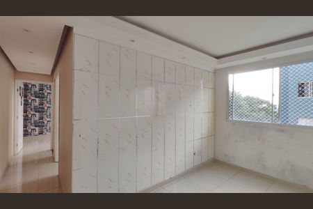 Sala de apartamento para alugar com 2 quartos, 44m² em Jardim Lourdes, Ferraz de Vasconcelos
