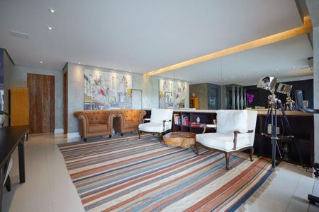 Apartamento à venda com 168m², 3 quartos e 3 vagas
