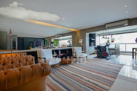 Apartamento à venda com 168m², 3 quartos e 3 vagas