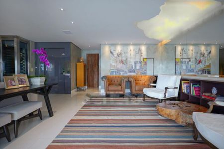 Apartamento à venda com 168m², 3 quartos e 3 vagas