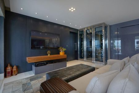 Apartamento à venda com 168m², 3 quartos e 3 vagas