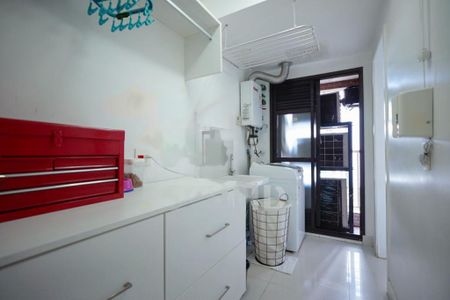 Apartamento à venda com 168m², 3 quartos e 3 vagas