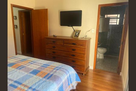Casa à venda com 120m², 3 quartos e 4 vagas