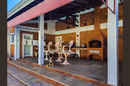 Casa à venda com 444m², 4 quartos e 5 vagas
