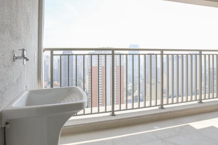 Apartamento à venda com 36m², 1 quarto e sem vaga Apartamento à venda com 36m², 1 quarto e sem vagaSacada