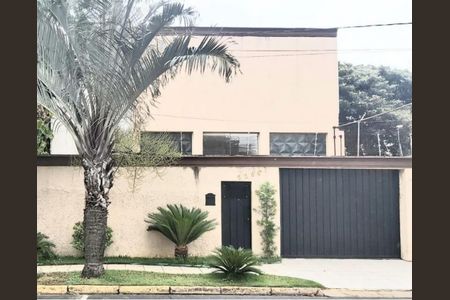 Casa à venda com 4 quartos, 253m² em Vila Anhanguera, Campinas