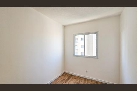 Quarto 1 de apartamento para alugar com 2 quartos, 44m² em Vila Sul Americana, Carapicuíba