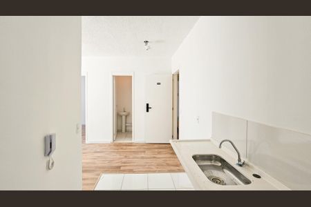 Apartamento para alugar com 44m², 2 quartos e 1 vaga Apartamento para alugar com 44m², 2 quartos e 1 vagaCozinha e Área de Serviço