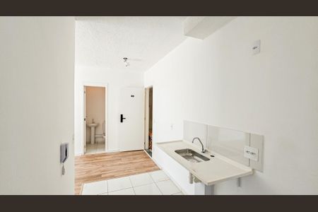 Apartamento para alugar com 44m², 2 quartos e 1 vaga Apartamento para alugar com 44m², 2 quartos e 1 vagaCozinha e Área de Serviço