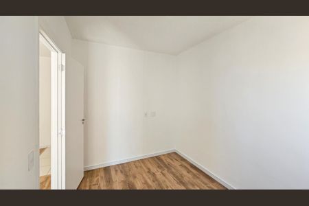Quarto 1 de apartamento para alugar com 2 quartos, 44m² em Vila Sul Americana, Carapicuíba