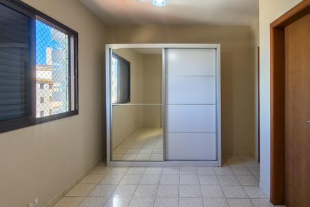 Apartamento para alugar com 107m², 3 quartos e 2 vagas Apartamento para alugar com 107m², 3 quartos e 2 vagasSuite