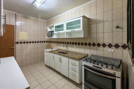 Apartamento para alugar com 107m², 3 quartos e 2 vagas Apartamento para alugar com 107m², 3 quartos e 2 vagasCozinha