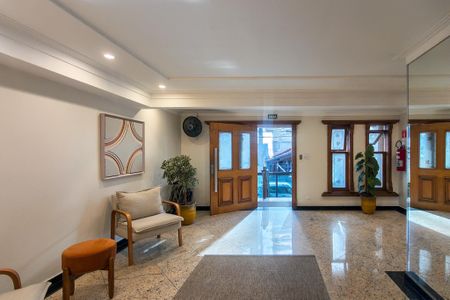 Apartamento para alugar com 107m², 3 quartos e 2 vagas Apartamento para alugar com 107m², 3 quartos e 2 vagasHall de entrada