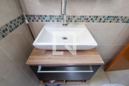 Apartamento para alugar com 62m², 2 quartos e 1 vaga Apartamento para alugar com 62m², 2 quartos e 1 vagaBanheiro