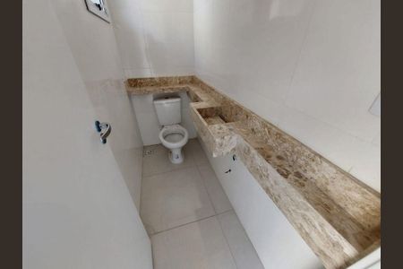 Casa à venda com 144m², 3 quartos e 2 vagas