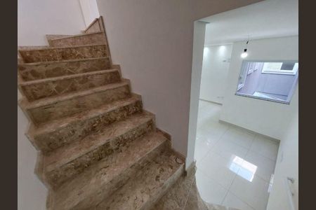 Casa à venda com 144m², 3 quartos e 2 vagas
