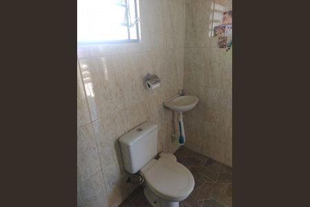 Casa à venda com 118m², 2 quartos e 3 vagas