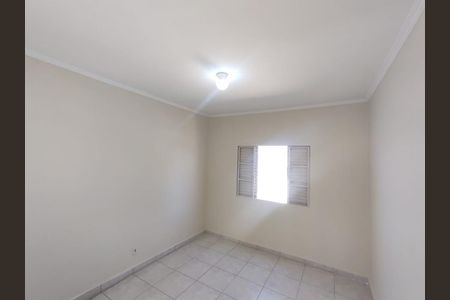 Casa à venda com 118m², 2 quartos e 3 vagas