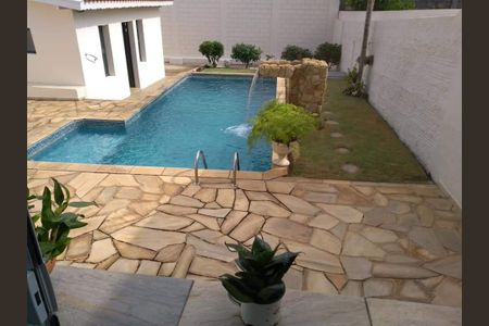 Casa à venda com 2 quartos, 118m² em Jardim do Lago, Campinas