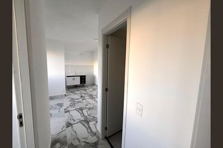 Apartamento para alugar com 38m², 2 quartos e sem vagaCorredor 