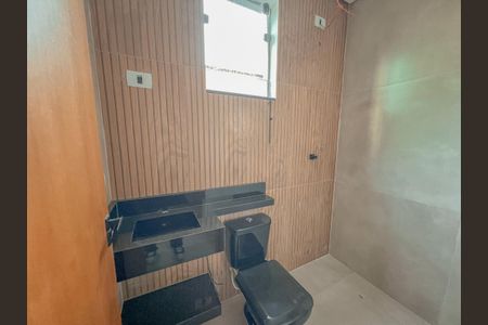 Casa à venda com 50m², 2 quartos e 2 vagas