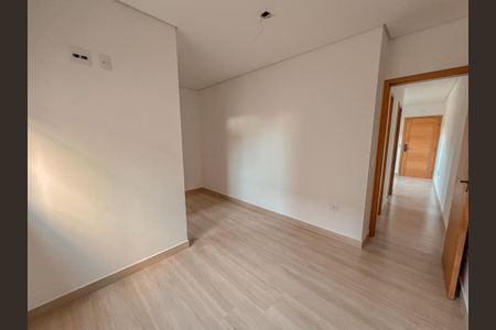 Casa à venda com 50m², 2 quartos e 2 vagas