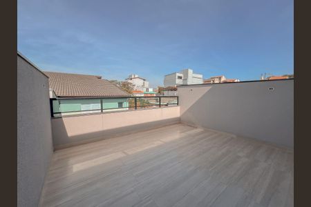 Casa à venda com 50m², 2 quartos e 2 vagas