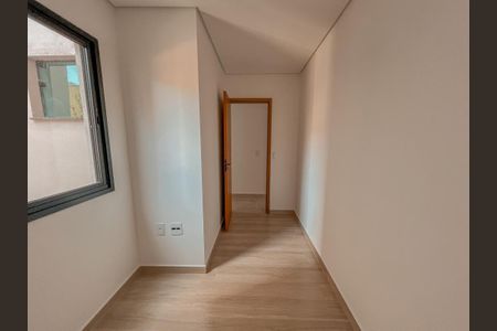 Casa à venda com 50m², 2 quartos e 2 vagas