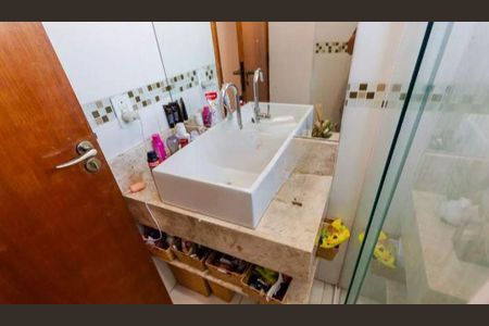 Casa à venda com 2 quartos, 104m² em Vila Camilópolis, Santo André