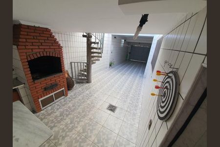 Casa à venda com 266m², 3 quartos e 3 vagas