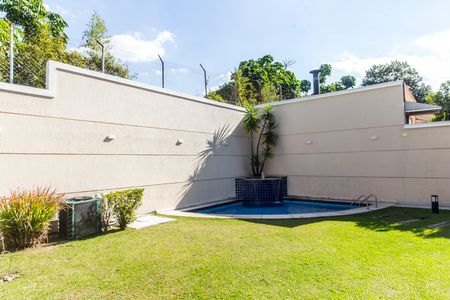 Casa de condomínio à venda com 570m², 4 quartos e 4 vagas Casa de condomínio à venda com 570m², 4 quartos e 4 vagasPiscina