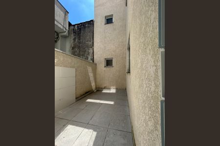 Casa à venda com 55m², 2 quartos e 1 vaga