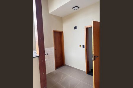 Casa à venda com 2 quartos, 80m² em Vila Metalúrgica, Santo André