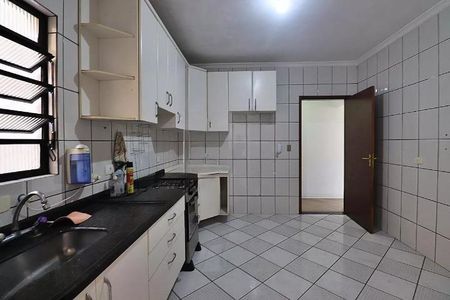 Casa à venda com 87m², 2 quartos e 2 vagas