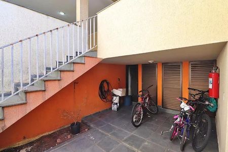 Casa à venda com 87m², 2 quartos e 2 vagas