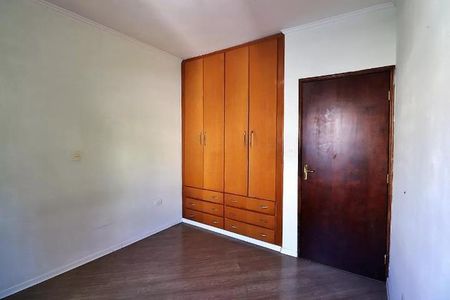 Casa à venda com 87m², 2 quartos e 2 vagas