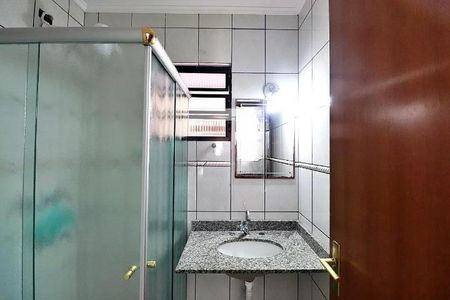 Casa à venda com 87m², 2 quartos e 2 vagas