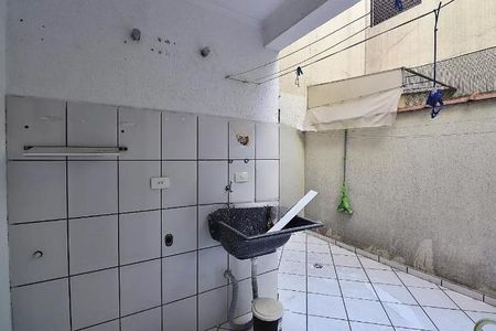 Casa à venda com 87m², 2 quartos e 2 vagas