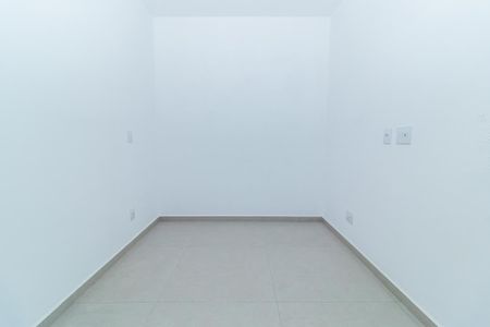 Casa à venda com 81m², 2 quartos e 1 vaga