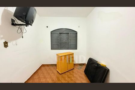 Casa à venda com 3 quartos, 110m² em Jardim Sabara, São Paulo