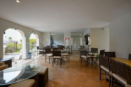 Apartamento à venda com 220m², 3 quartos e 4 vagas