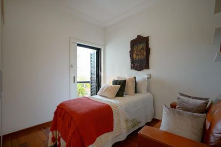 Apartamento à venda com 220m², 3 quartos e 4 vagas