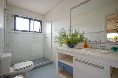 Apartamento à venda com 220m², 3 quartos e 4 vagas