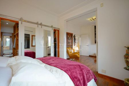 Apartamento à venda com 220m², 3 quartos e 4 vagas