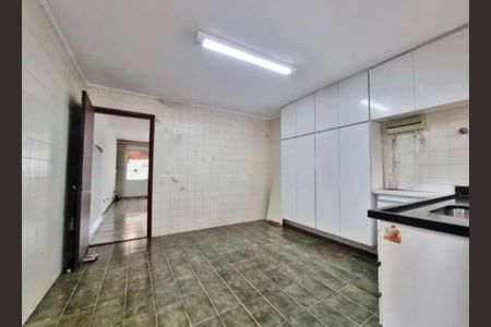 Casa à venda com 2 quartos, 134m² em Alto da Boa Vista, São Paulo