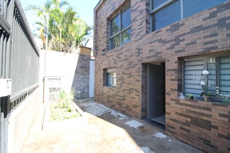 Casa para alugar com 60m², 2 quartos e sem vagaQuintal