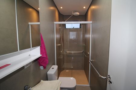 Casa para alugar com 60m², 2 quartos e sem vagaBanheiro