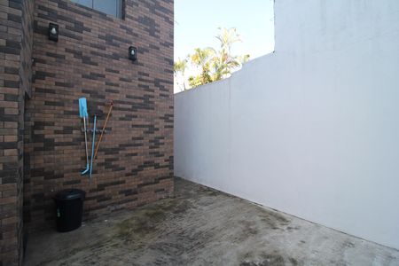 Casa para alugar com 60m², 2 quartos e sem vagaQuintal