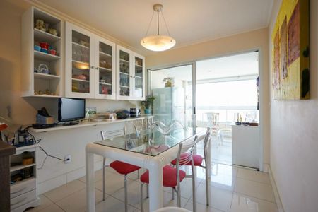 Apartamento à venda com 394m², 3 quartos e 4 vagas